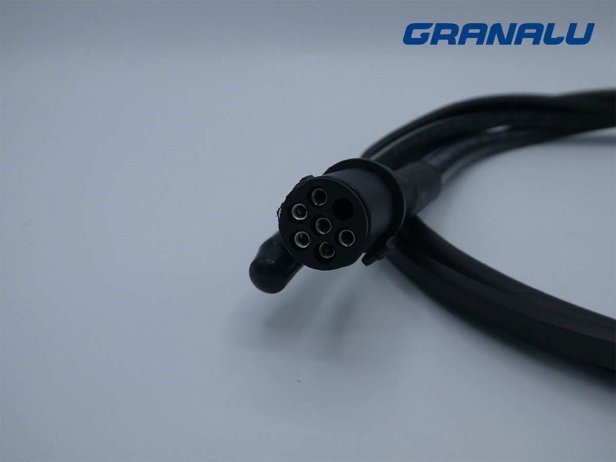 cable-piloto-derecho-LC12-izquierdo-LC8-03